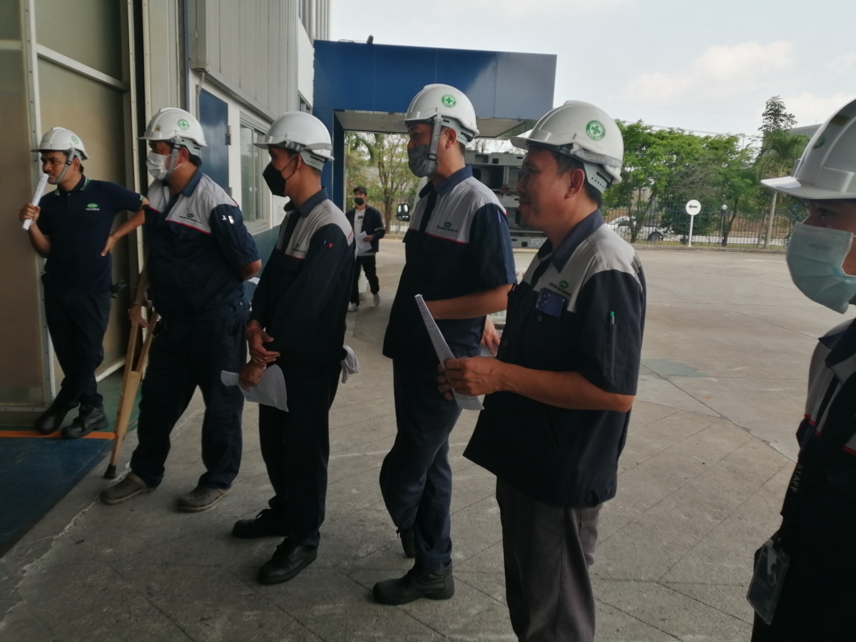 LINE_ALBUM_หลักสูตรปั้นจั่นเหนือนศีรษะ (Overhead Crane)_250828_10.jpg - หลักสูตรปั้นจั่นเหนือนศีรษะ (Overhead Crane)